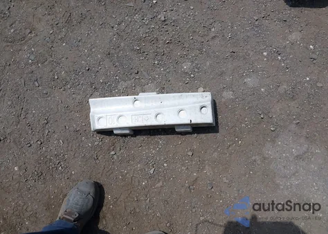 2011 Infiniti G37X z USA, uszkodzony, nr VIN JN1CV6AR6BM404840